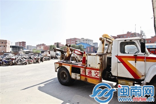 康龍停車場一再曝出亂收費現象