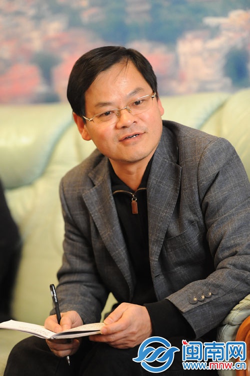 泉州市規劃局鯉城分局局長鄭永年